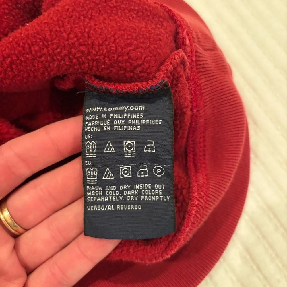 Tommy Hilfiger Y2K Men's Crewneck Vintage Red Long Sleeve Sweatshirt Size Medium